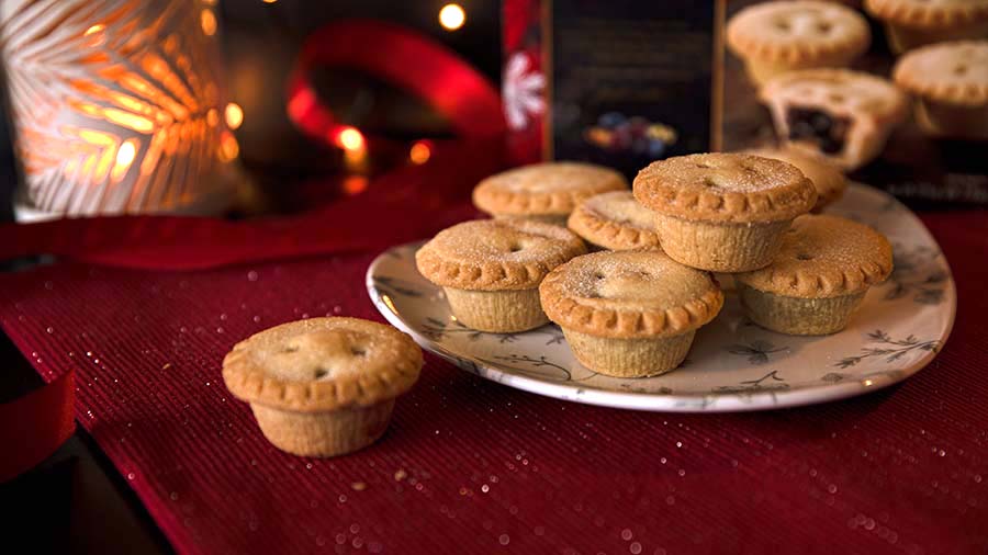 walkers-mince-pies.g-1