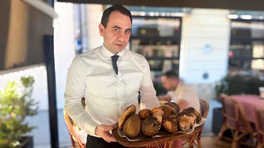DOBAR TEK Carpaccio je, jedini u centru Zagreba, pun svježih ljetnih vrganja
