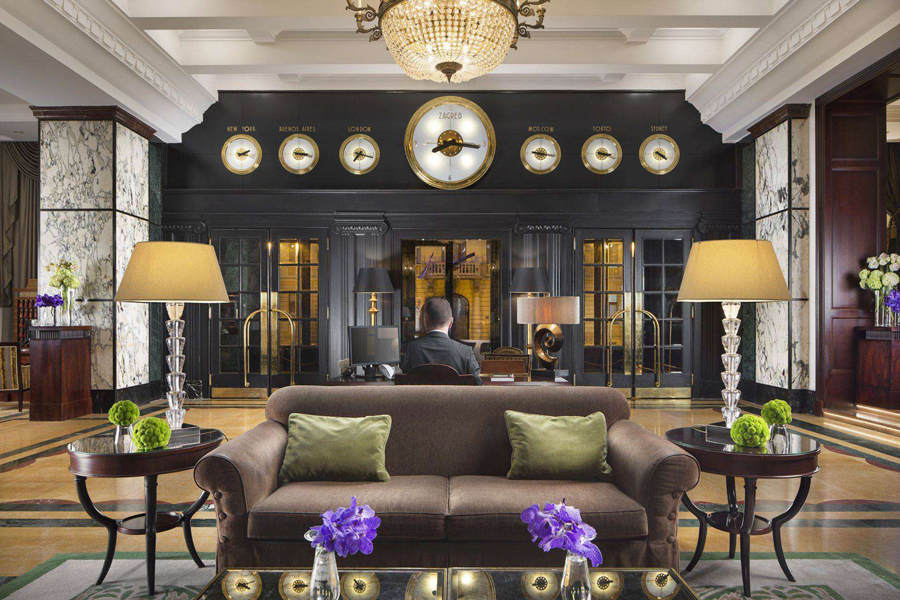 esplanade-lobby