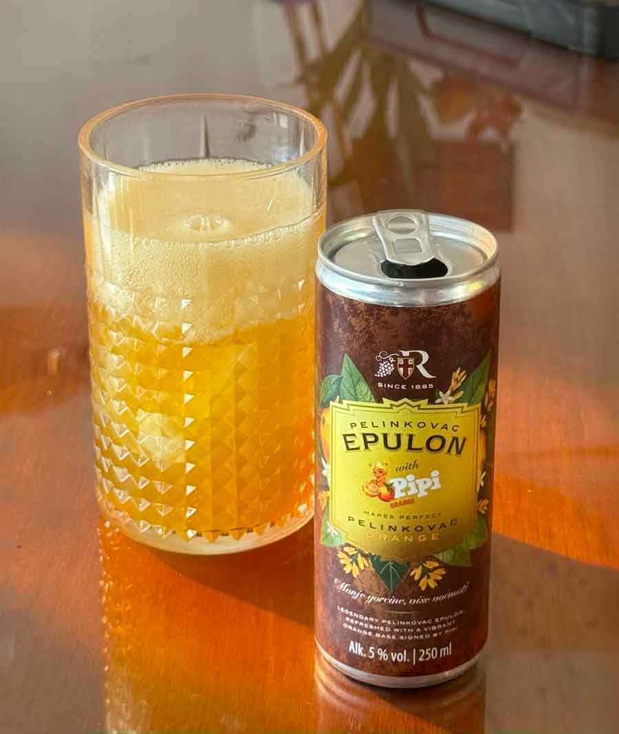 rossi-epulon-pipi