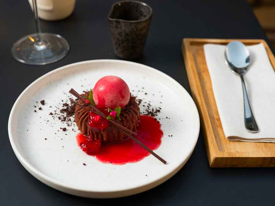 tian-bistro-bec-desert
